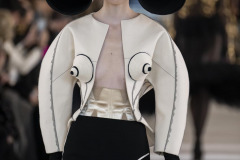 Schiaparelli Haute Couture SS 2022
Paris Fashion Week January 2022